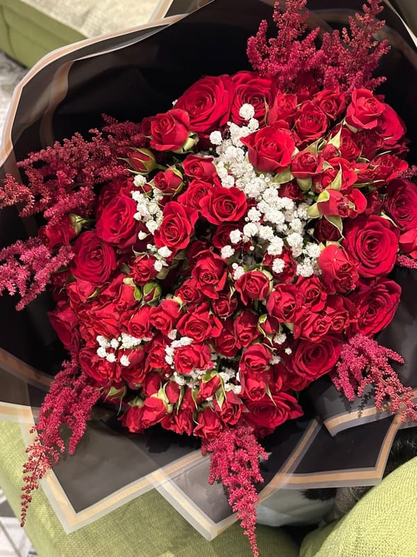 Large Red Roses Black Wrap
